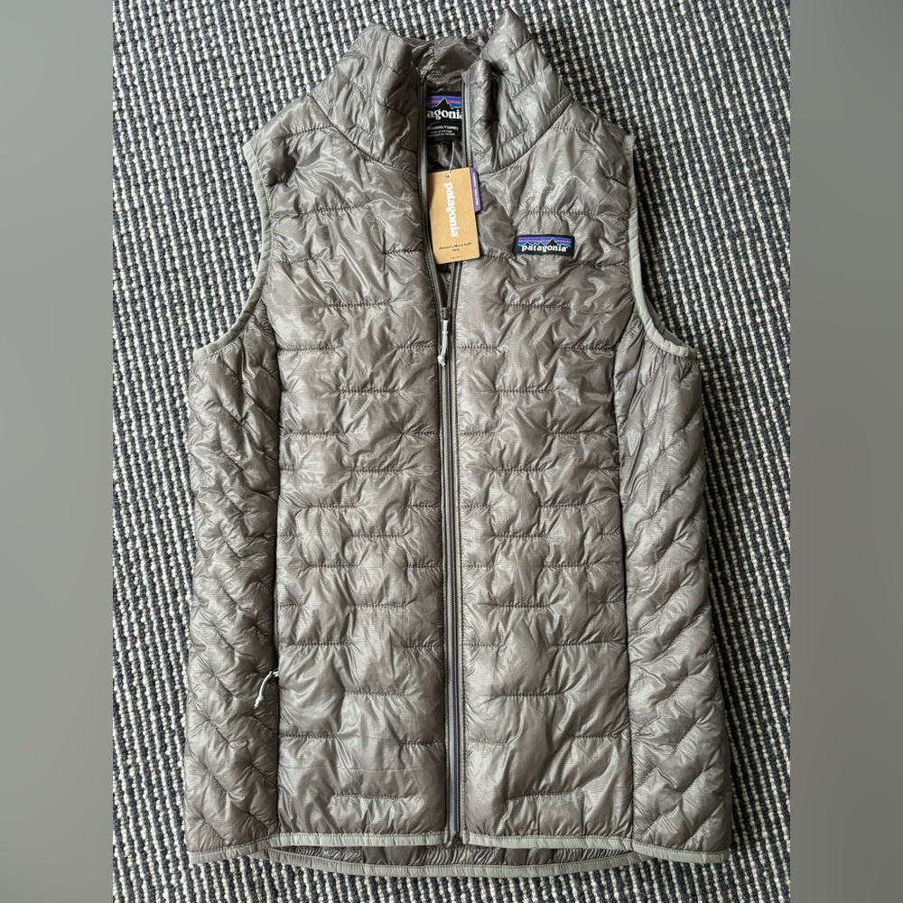 Patagonia, new with tags, micro puff vest